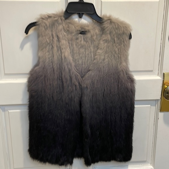 Love Token Real Fur Vest - Picture 1 of 5